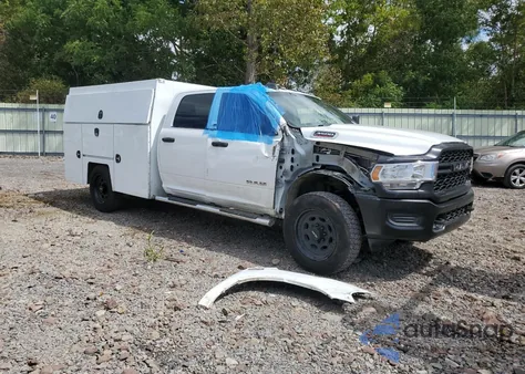 2021 Ram 3500 из США, поврежденный, VIN 3C7WR9CJ0MG553731